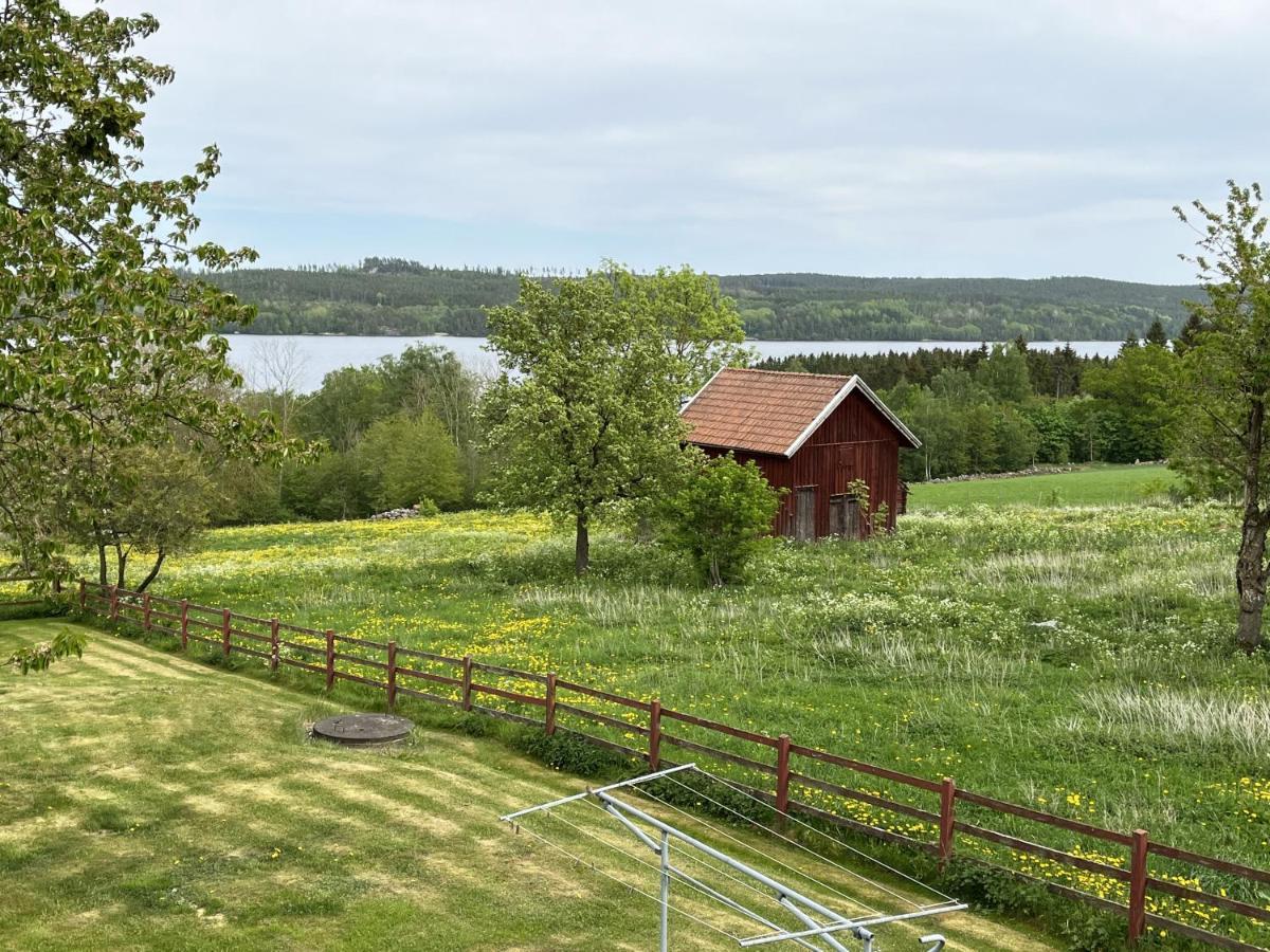 Cozy Red Cottage In The Countryside Outside Vimmerby Gullringen Esterno foto