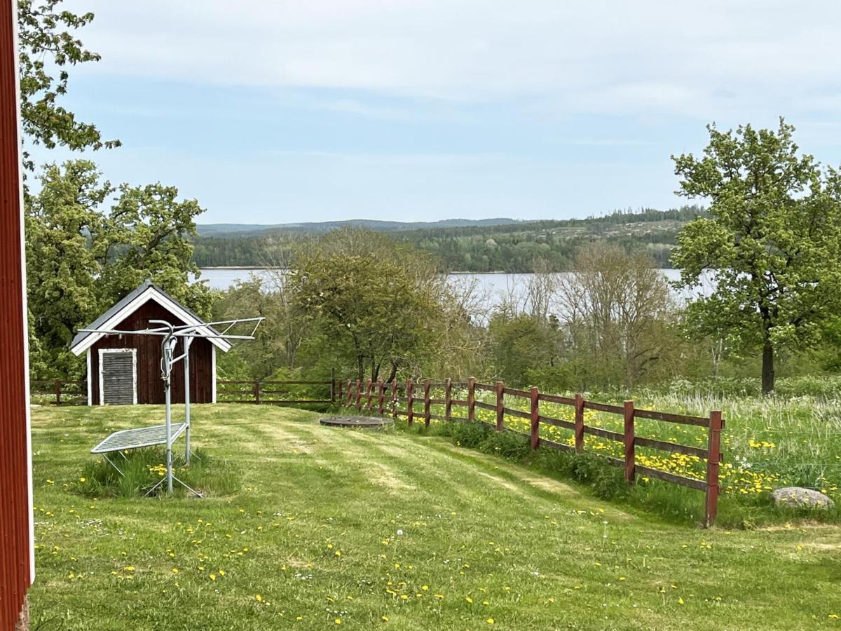 Cozy Red Cottage In The Countryside Outside Vimmerby Gullringen Esterno foto